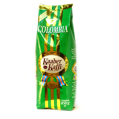 Colombia kaffi 450gr.
Vörunúmer: KBR-11600 
Kaffið er framleitt úr úrvals kaffibaunum frá Colombíu með örlitlu af Brasilíu og Mið-Ameríku. 
Keimurinn af Colombia kaffinu er engum líkur en það stafar af náttúrulegum sætleika baunanna. 
Kaffið er milt og ljúft sem gefur gott og hressandi eftirbragð.
Klassísk Colombíu blanda sem svíkur engann.
Tré: Arabica
Ræktunarhæð: 1200 -2000 m