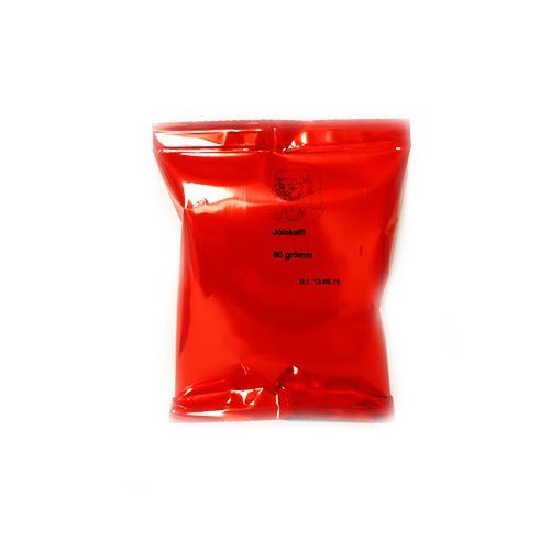 Rúbín Jólakaffi  80gr 8kg
Vörunúmer: KBR-12589
Kaffinu er pakkaði í litla skammta, 80 gr. í hverjum skammti, sem hentar fyrir uppáhellingu í stærri kaffivélar (16 bolla). 8 kg í kassanum.
Gæðakaffi sérvalið frá Afríku og Suður-Ameríku.
Þessi blanda er meðalbrennd sem gefur góða sætu og fína fyllingu sem nær fram góðu jafnvægi og ætti að höfða til sem flestra.
Ilmurinn af nýlöguðu kaffinu minnir á súkkulaði og sítrus ávexti.
Kaffið er gott eitt og sér og sem eftirréttarkaffi en einnig frábært með kökum og sætmeti. 
Kaffið er framleitt fyrir hver jól í takmörkuðu magni við miklar vinsældir.